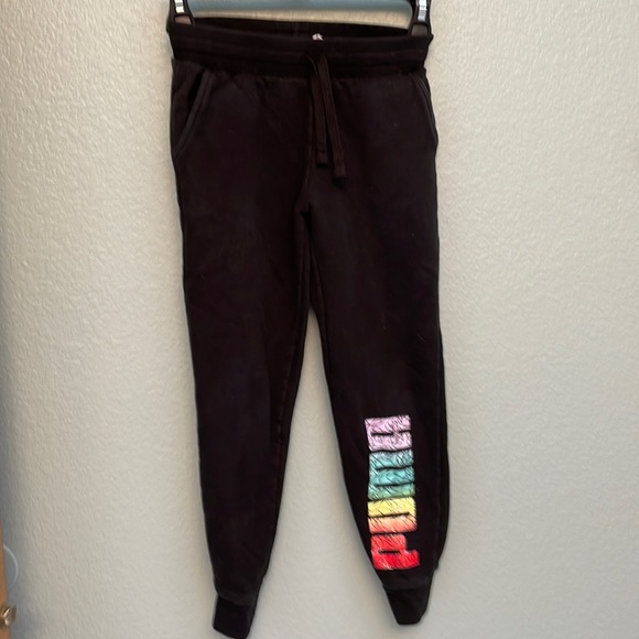 Puma: black sweatpants - Picture 1 of 4